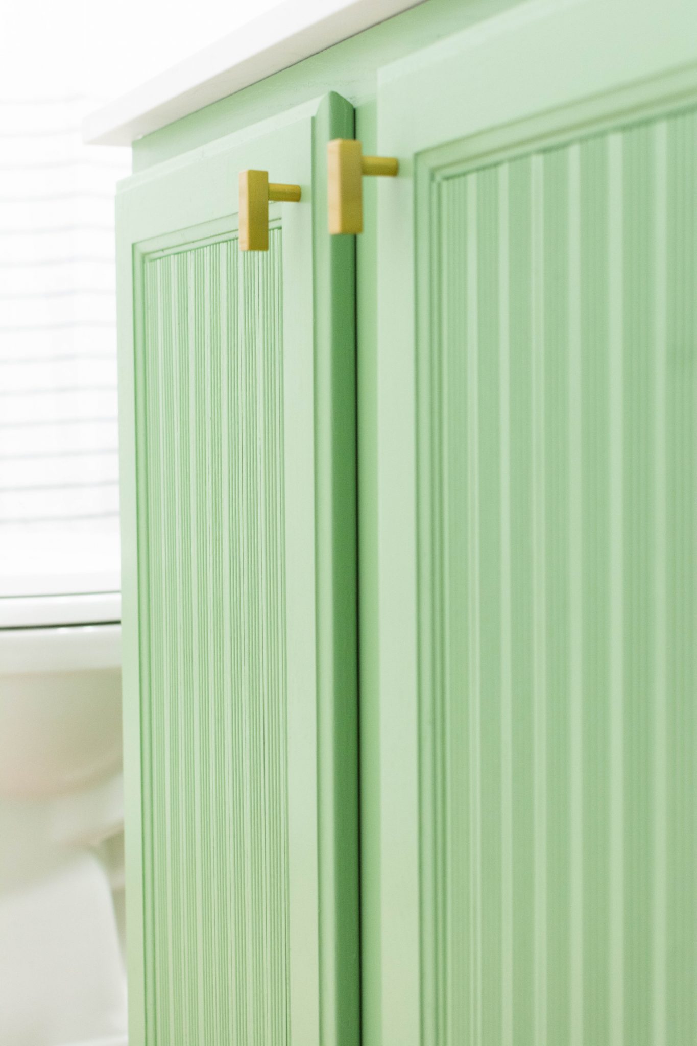 Easy Bathroom Vanity Makeover - The Nomad Studio